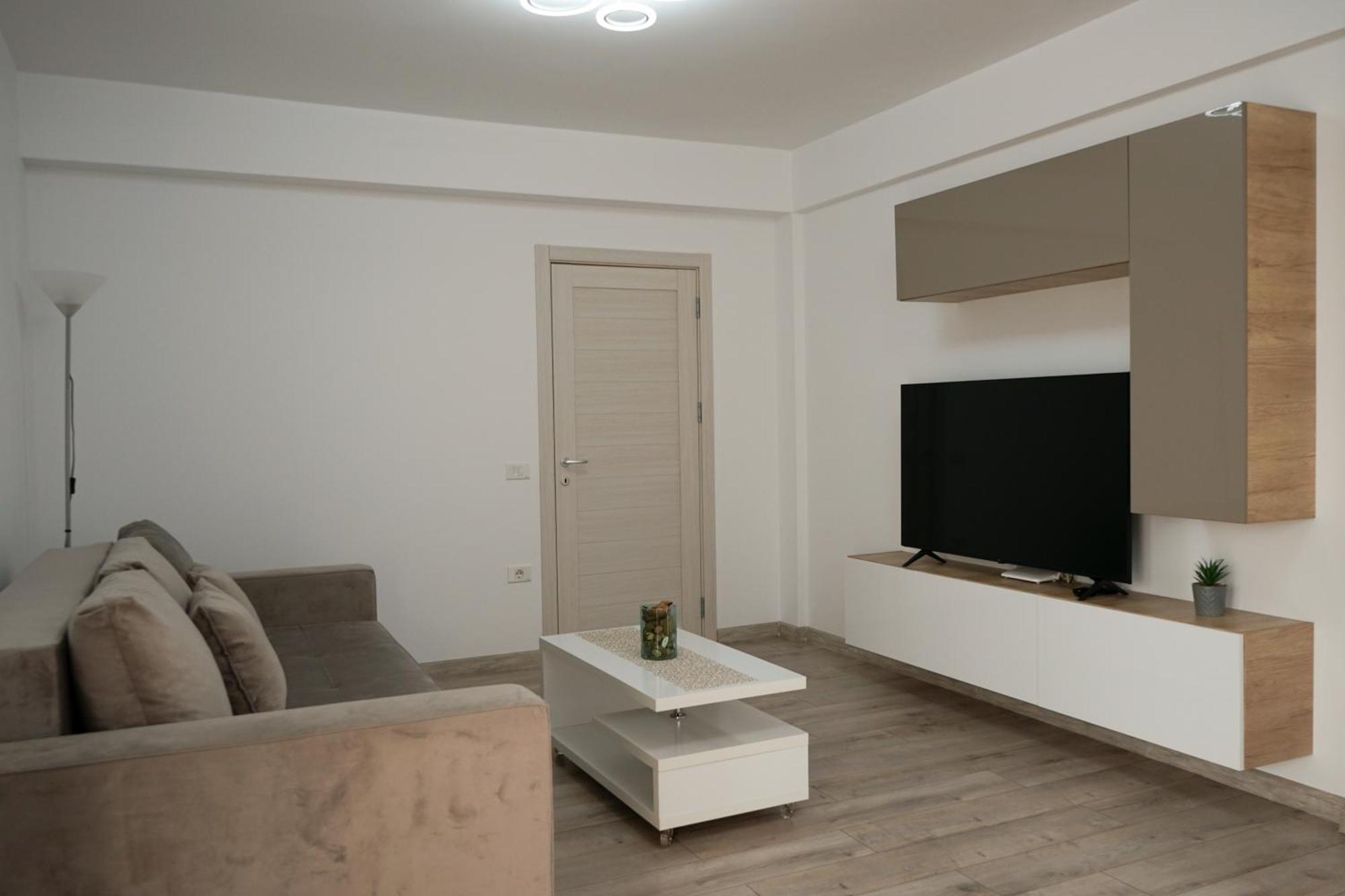 Mirandis - Comfort & Private Parking Near Coresi Mall * Brasov