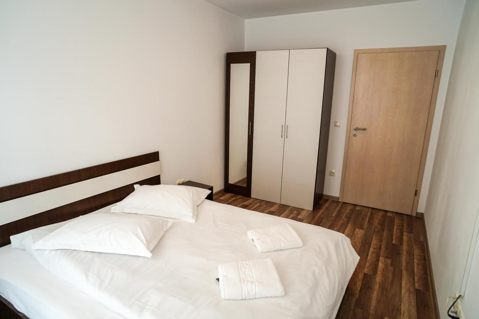 Mirandis - Comfort & Private Parking Near Coresi Mall * Brasov